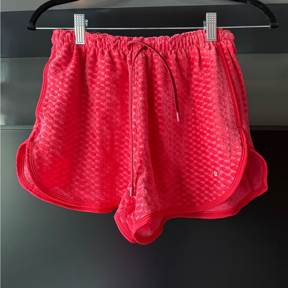 Red Textured Zip-Up Jacket - Picture 4 of 4